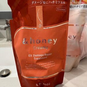 &honey Creamy EX Damage Repair Treatment Japan
